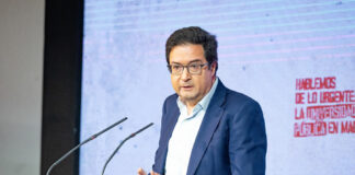 Óscar López, ministro para la Transformación Digital y de la Función Pública, impulsa el anteproyecto para limitar la publicidad institucional y reforzar la transparencia en su reparto.