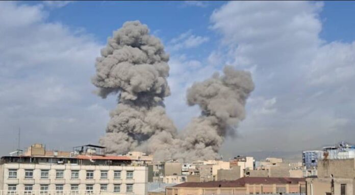 Vídeos: Los bombardeos de Israel a Irán