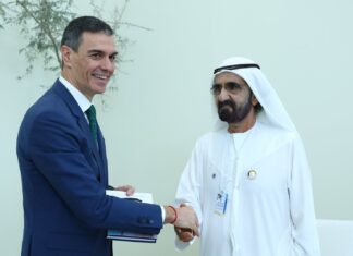 Pedro Sánchez junto al Jeque Mohammed bin Rashid Al Maktoum.
