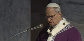 El Papa León XIV durante la celebración litúrgica del Miércoles de Ceniza, inicio de la Cuaresma.