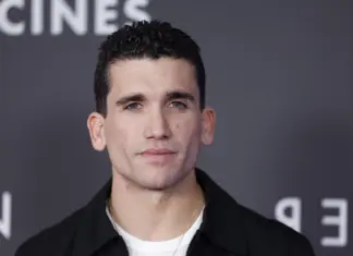 Jaime Lorente responde a Silvia Abril tras su polémica en los Goya Jaime Lorente