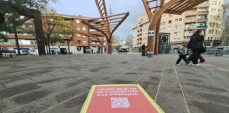 Cartel del PP en Barcelona denunciando el precio del metro cuadrado de alquiler más caro de España