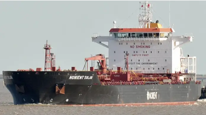 Buques petroleros frente a la costa cubana
