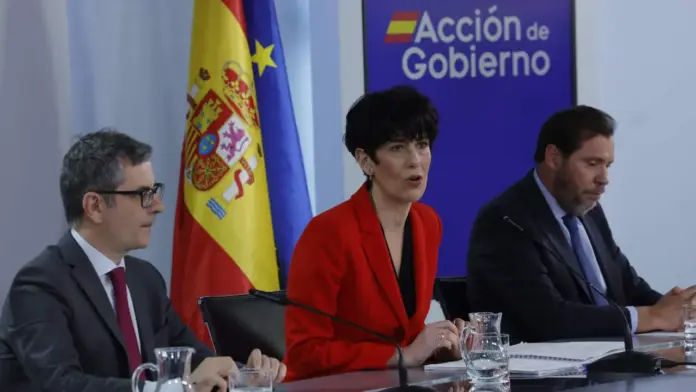 La ministra Elma Saiz