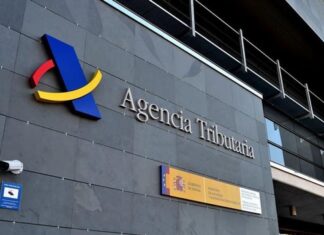 Sede de la Agencia Tributaria en España durante la campaña de la renta