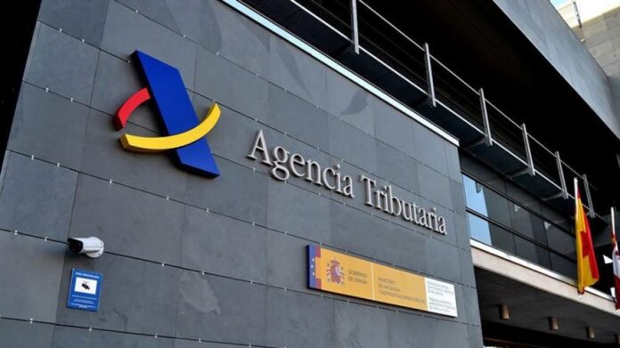 Sede de la Agencia Tributaria en España durante la campaña de la renta