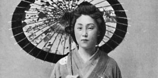 Mujer japonesa con kimono y sombrilla en el Japón del siglo XIX, imagen representativa de Forastera en la ciudad del sogún