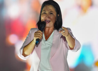 Keiko Fujimori durante un mitin de la campaña electoral en Perú 2026