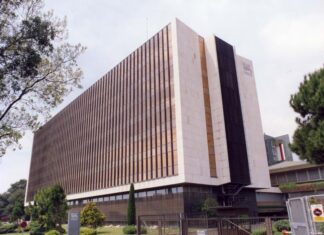 Oficina central de Nestlé España en Esplugues de Llobregat, Barcelona