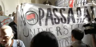 radicales boicotean acto cervantes universidad barcelona pancarta
