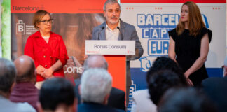 El alcalde de Barcelona, Jaume Collboni, durante la presentación de la campaña Bonus Consum