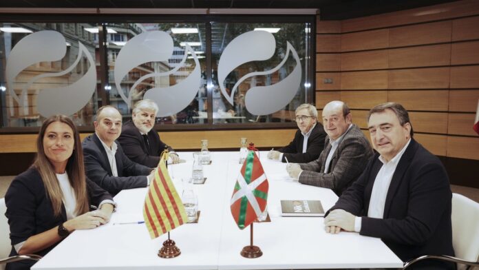 líderes del PNV y Junts en el Congreso