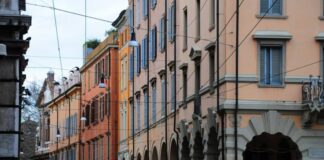 Calle Via Emilia Centro
