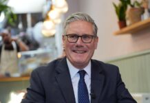Keir Starmer anuncia su dimisión como primer ministro del Reino Unido Keir Starmer