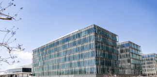 Fachada de la sede del Institut Català de l'Energia (ICAEN), uno de los organismos públicos vinculados a la política energética de la Generalitat.
