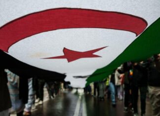 El Congreso acelera la nacionalidad a saharauis en plena tensión migratoria