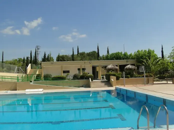 piscina de la Bisbal del Penedès