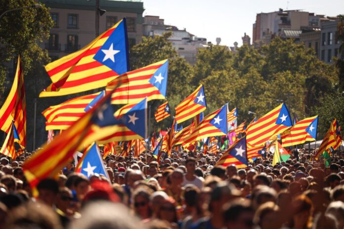 Esteladas en Barcelona durante la manifestación del 11 de septiembre.