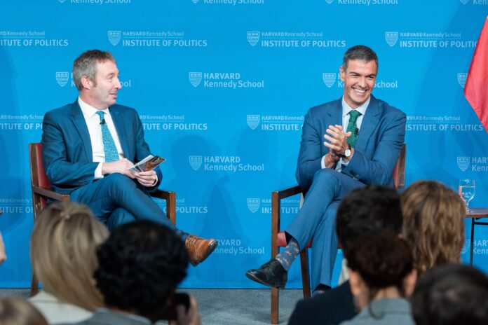 Pedro Sánchez durante un acto con estudiantes en la Universidad de Harvard